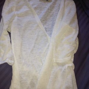 Light weight sweater/shawl