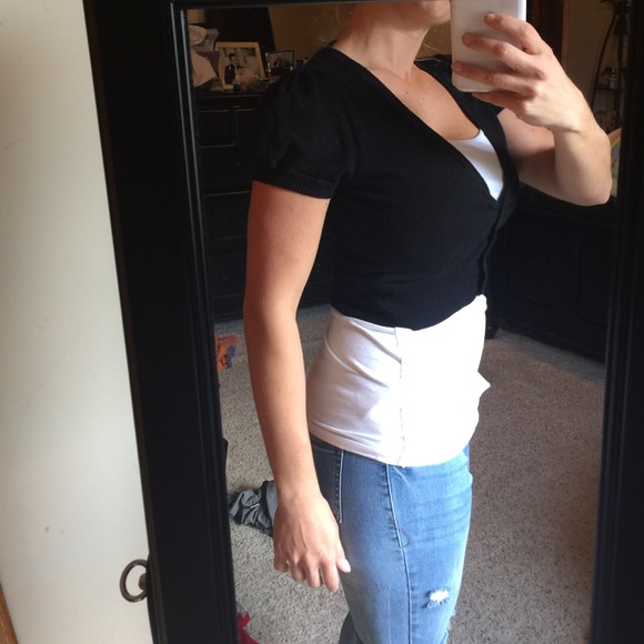 Black sweater - Picture 2 of 4