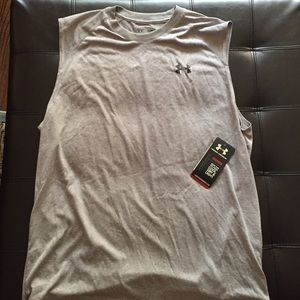 Under Armour heat gear loose sleeveless tee