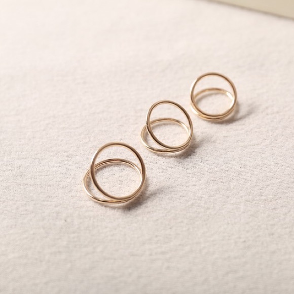 Thin knuckle ring - Picture 3 of 3