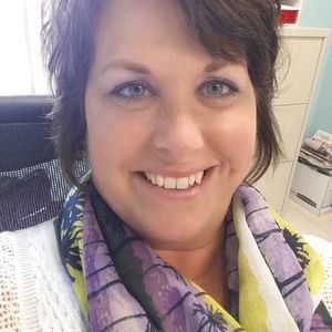 Meet your Posher, Carrie