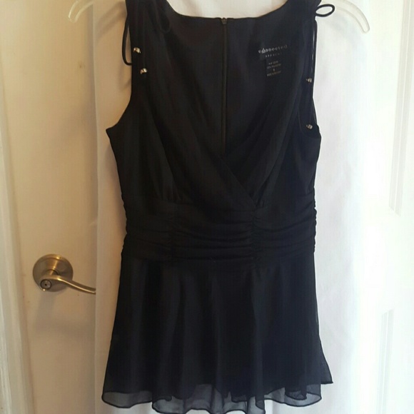 Black Sleeveless Top