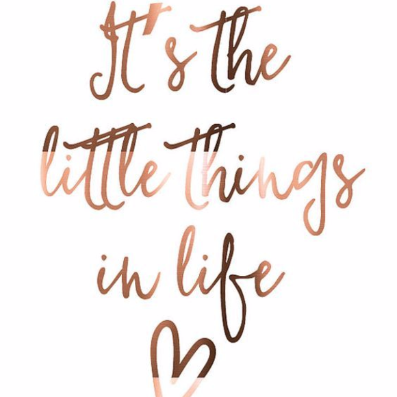 Meet your Posher, Christy - Picture 3 of 3