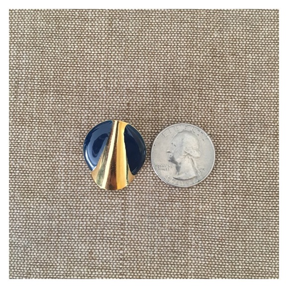 Deadstock ‘80s Enamel Earrings - Picture 3 of 3