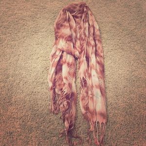 BKE Rustic Scarf