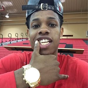 Meet your Posher, Karim