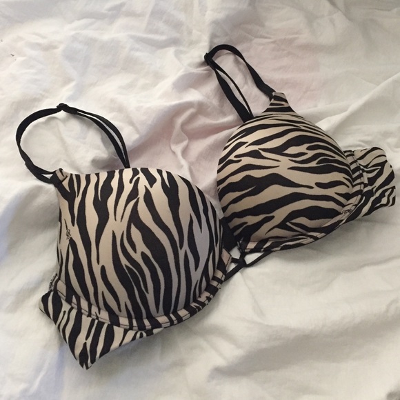 PINK Victoria's Secret Other - SOLD!!!! VS Miraculous Plunge Bra