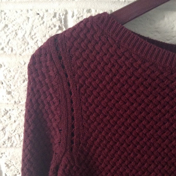 STUNNING TALBOTS SWEATER! ❤️ pristine condition!