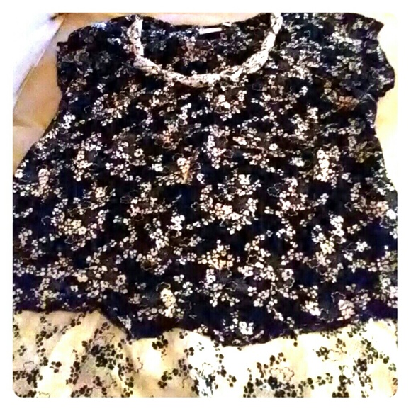 Floral Blouse - Picture 1 of 1