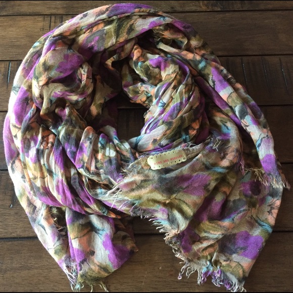 Pins & Needles Floral Scarf