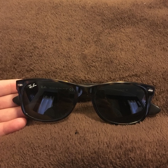 brown ray-ban new wayfarers