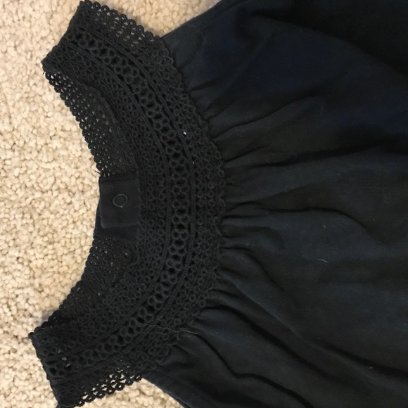 Carters outfit. Size 18 months. Worn once. - Picture 2 of 4