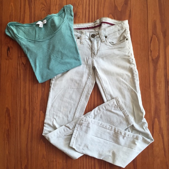 Light Acid Wash Refuge Skinny Jeans