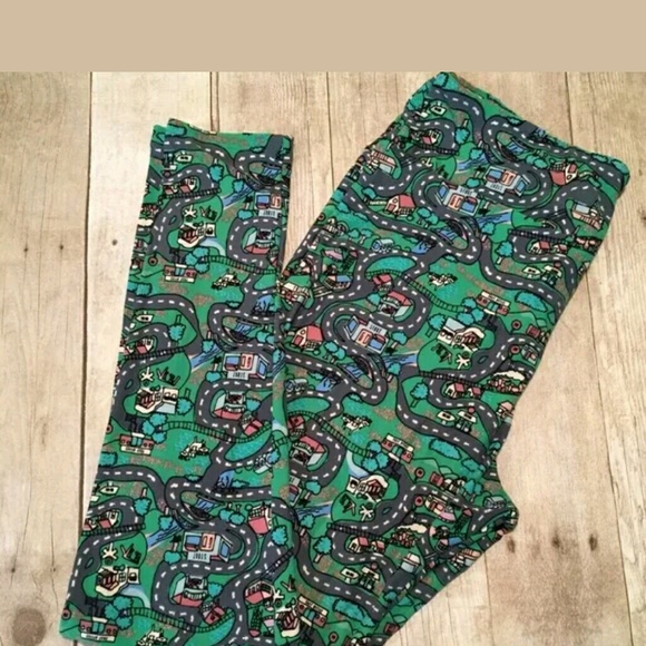 LulaRoe Roads *Unicorn* Leggings