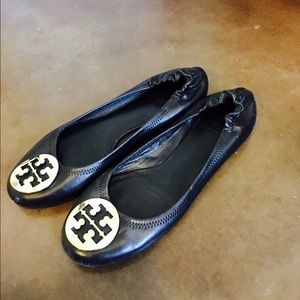 Black and Gold- Minnie Travel Ballet Flat, Leather