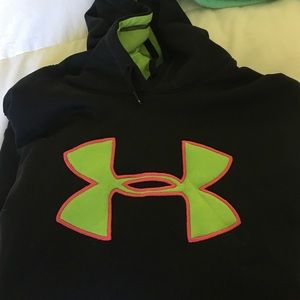 Under Armour Sweatshirt
