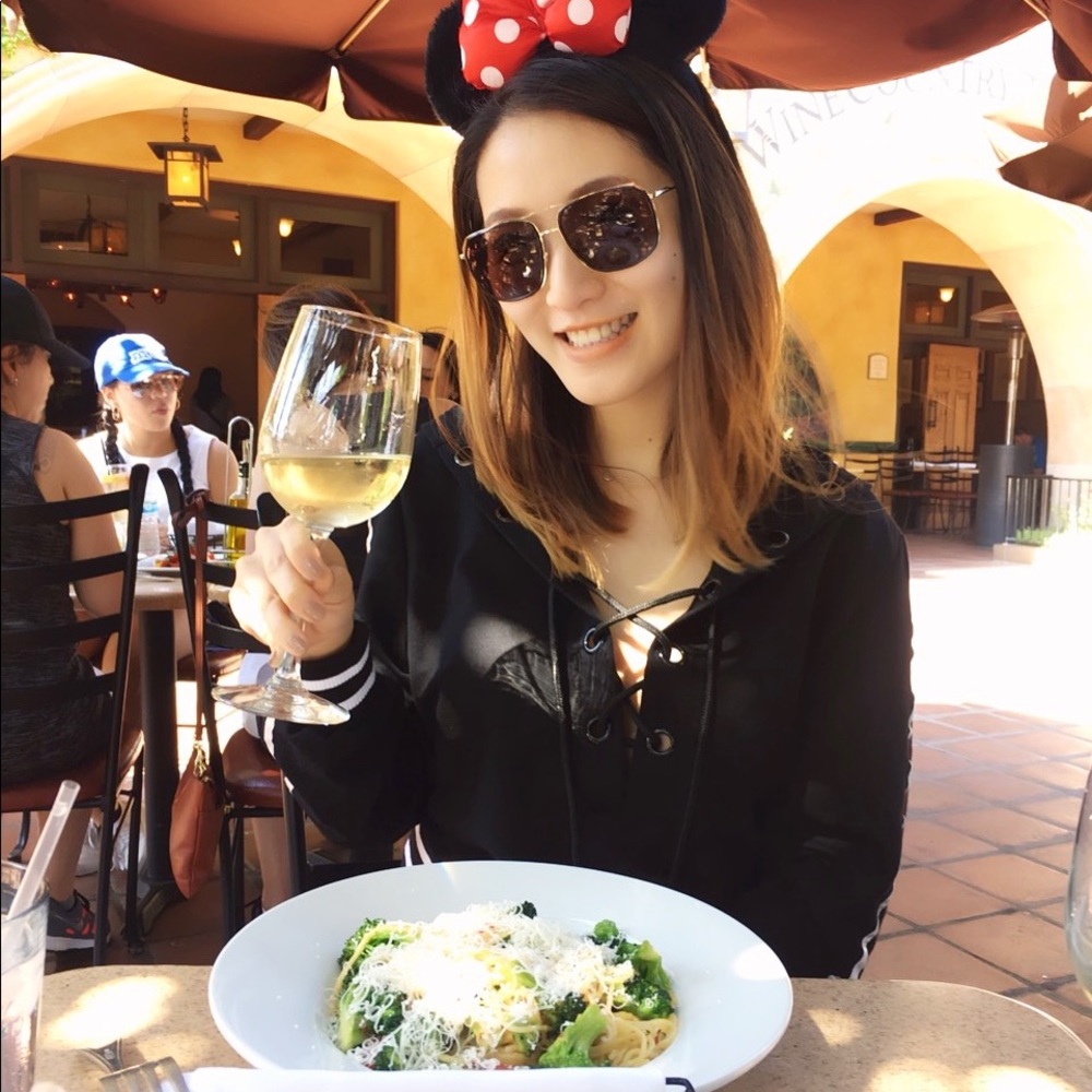 💞NEW IN💞 sporty hoodie with lace up Crop top - Picture 5 of 5