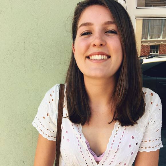 Meet your Posher, Catie