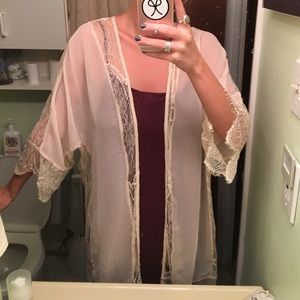 Lush lace Kimono