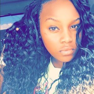 Meet your Posher, Ashley