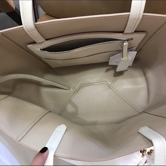 Celine Cabas Tote bag SOLD - Picture 3 of 4