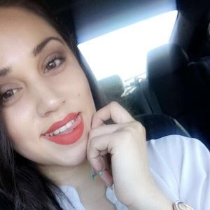 Meet your Posher, Roberta