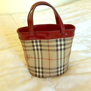 Burberry mini bucket bag