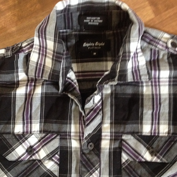Men's Shirt - Picture 3 of 3