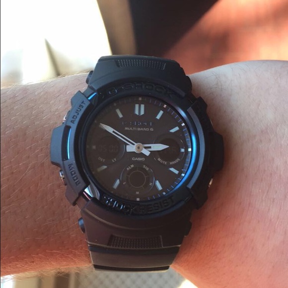 G-shock watch - Picture 2 of 3