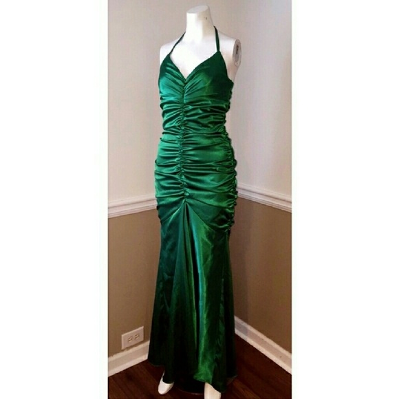 SALE!! Stunning Jessica McClintock pageant gown - Picture 3 of 4