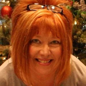 Meet your Posher, Dee