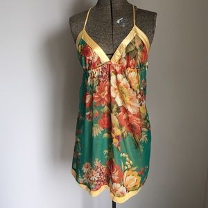 Flowy floral print short dress, cross strap back