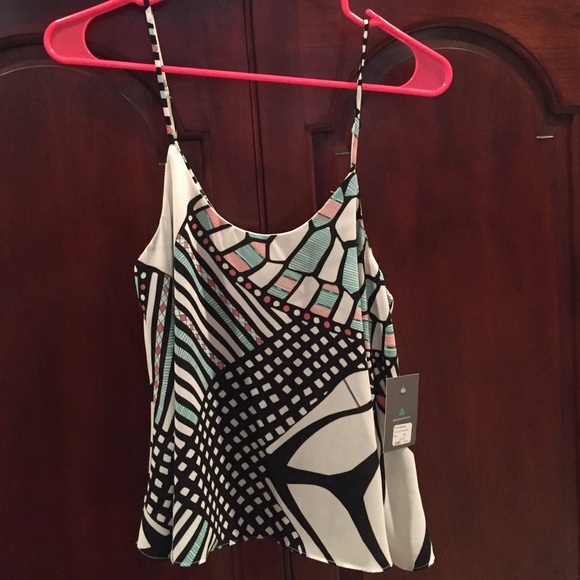 Olivaceous crop top!