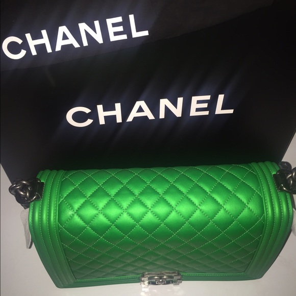 Chanel le boy