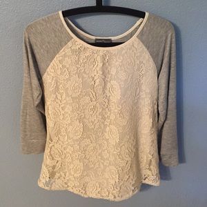 Long sleeve jersey top with lace overlay