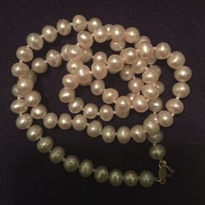 14k clasp pearl necklace