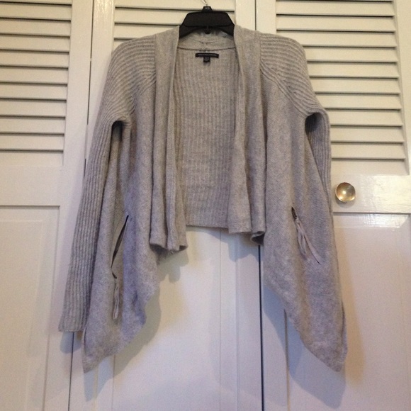 Soft and warm sweater WITH POCKETS