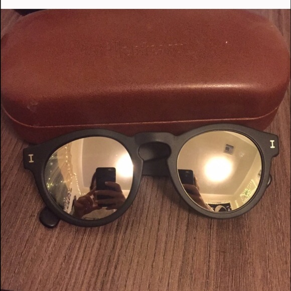 Illesteva sunglasses