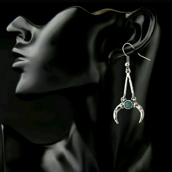 Cresent Boho Earrings - Picture 2 of 2
