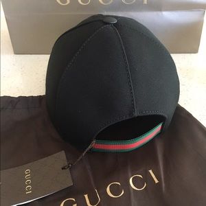 NWT Authentic Gucci Baseball Hat Size L
