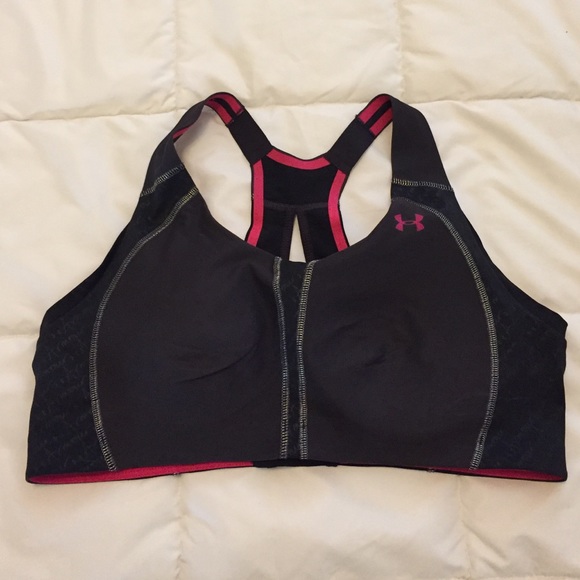 UA High Impact Sports Bra 38C