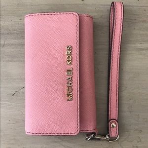 Michael Kors iPhone 5/5s wallet