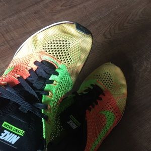 Men's Nike Flyknit Racers