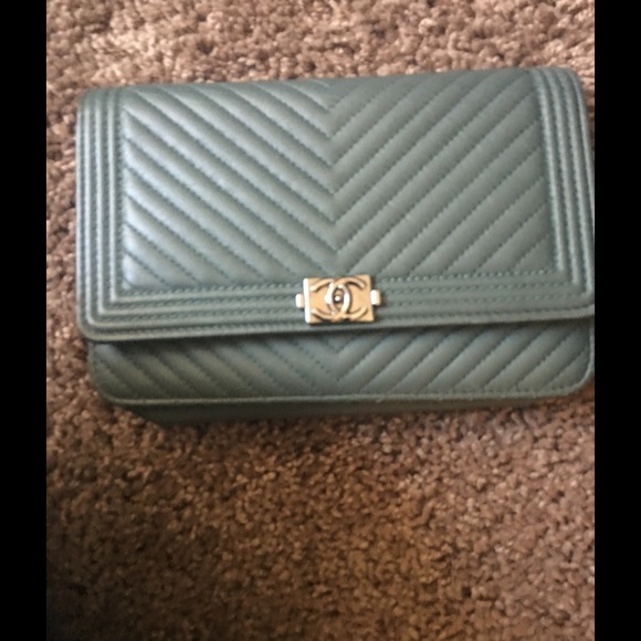 CHANEL Handbags - Additional photos of Chanel boy woc