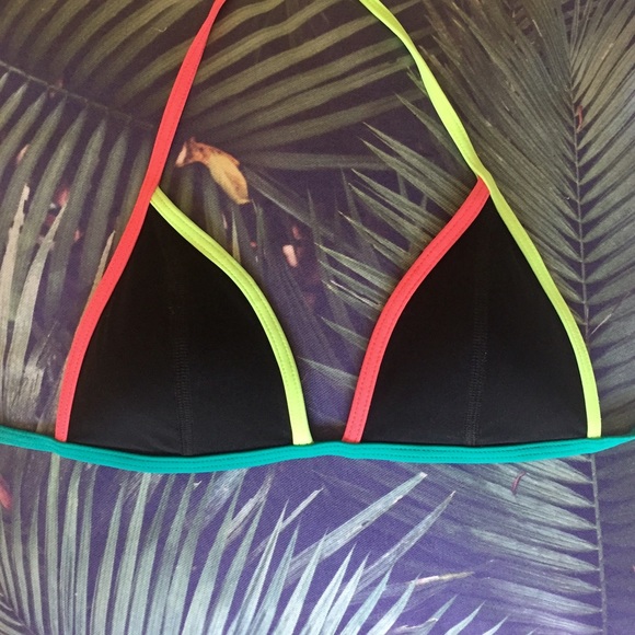 VS PINK triangle bikini top