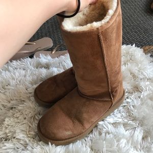 Ugg long tall boots brown/tan