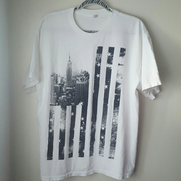 Men's USA skyscraper Tee