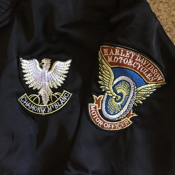 Patched bomber jacket - Picture 3 of 4