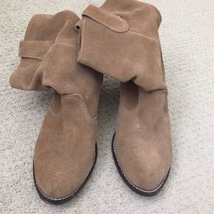 Steve Madden suede boots
