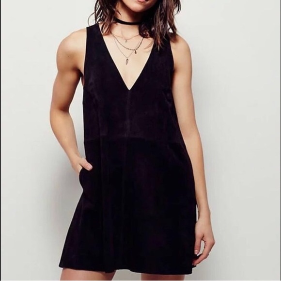 🚨NEW🚨V neck Suede Dress (Green) - Picture 4 of 5